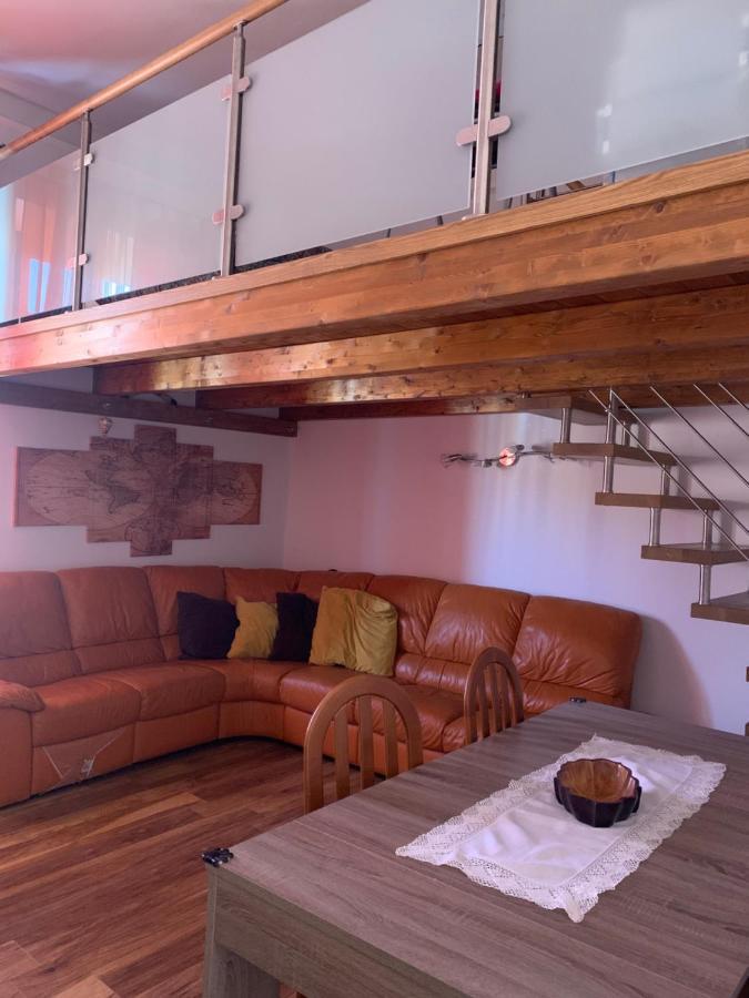 Loft Per Due Lägenhet Alghero Exteriör bild